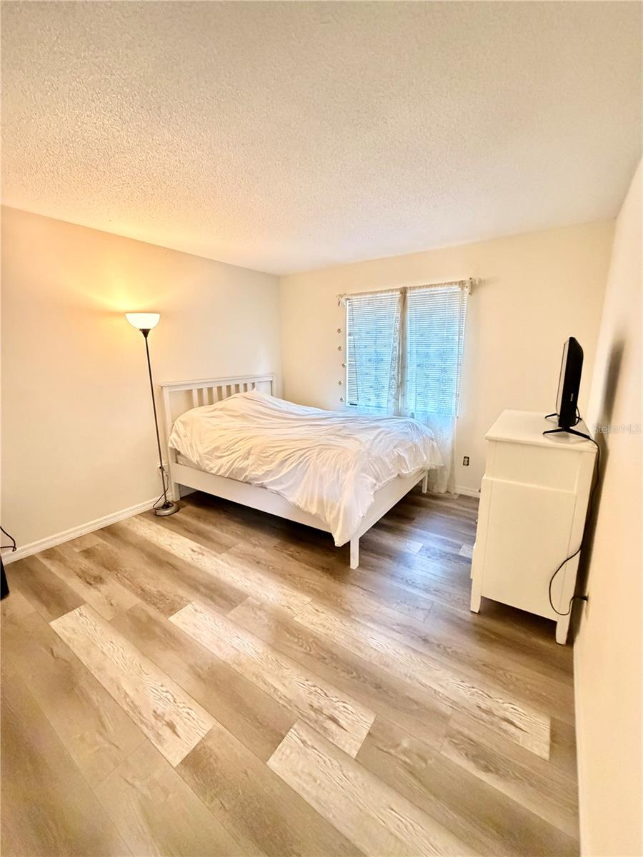 SUTTON PLACE - Residential