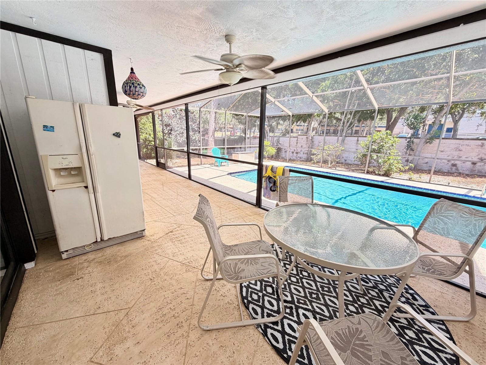 SUTTON PLACE - Residential
