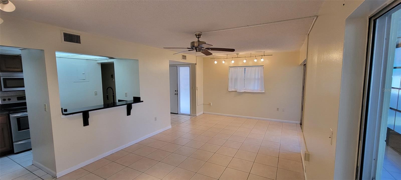 EDGEWATER CONDO APTS - Residential