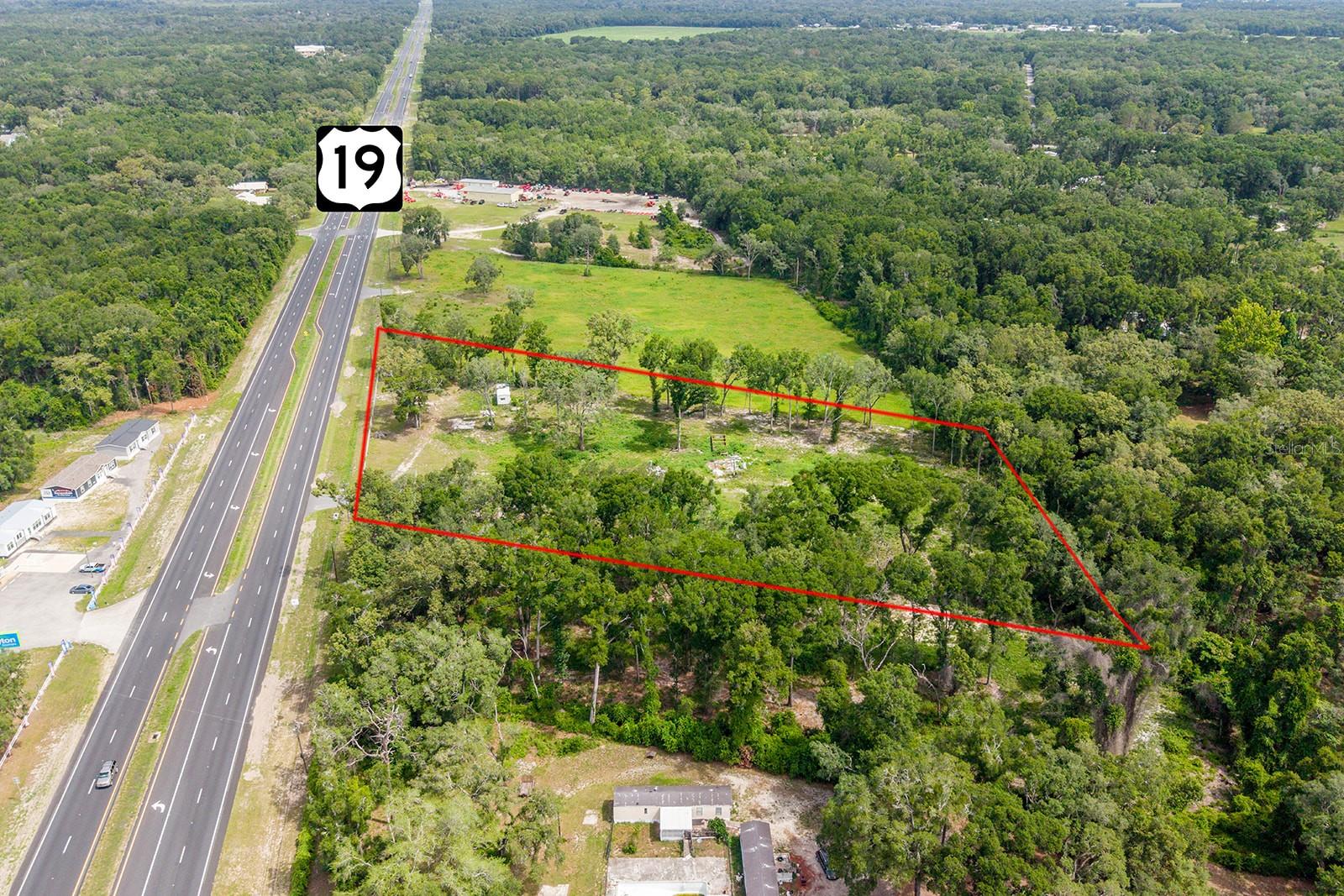 US 19 2 ADD - Commercial Sale