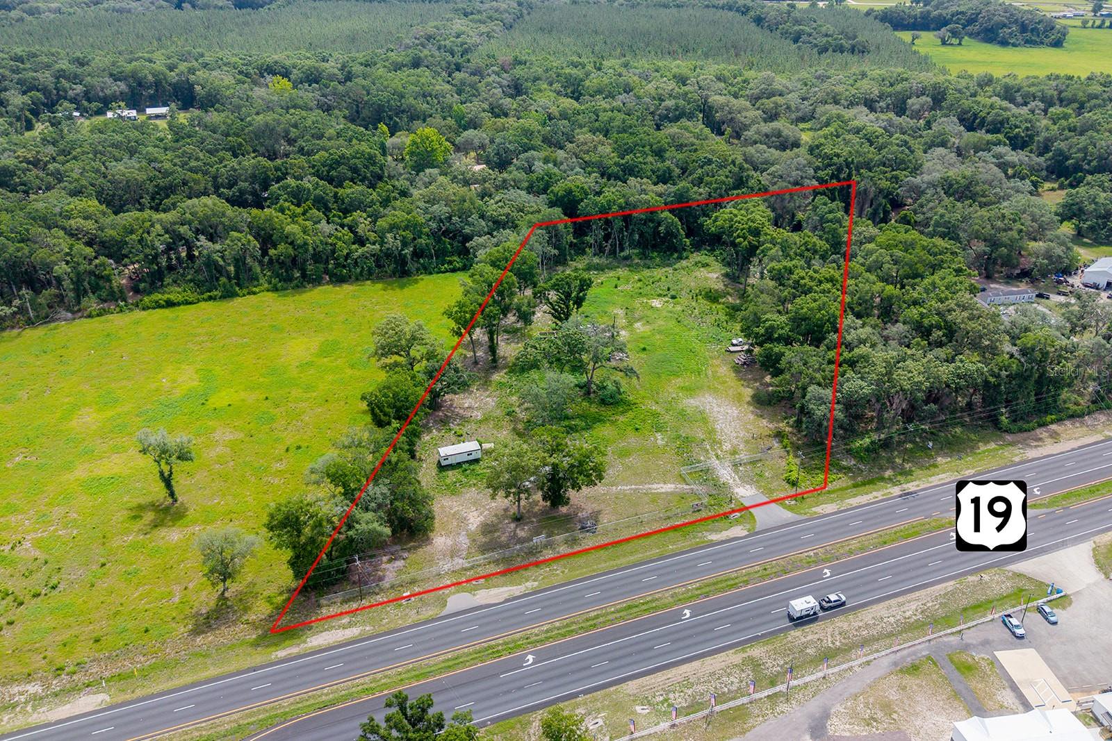 US 19 2 ADD - Commercial Sale