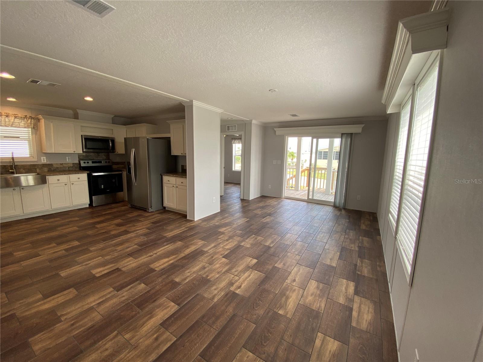 HARBOR COVE - Residential