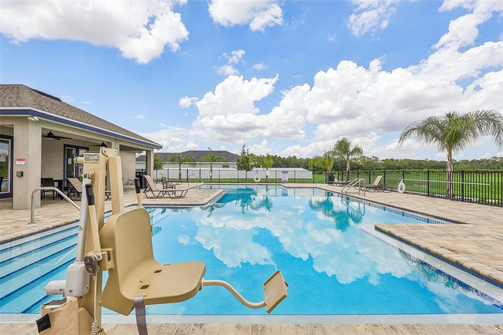 EAGLE HAMMOCK - Residential