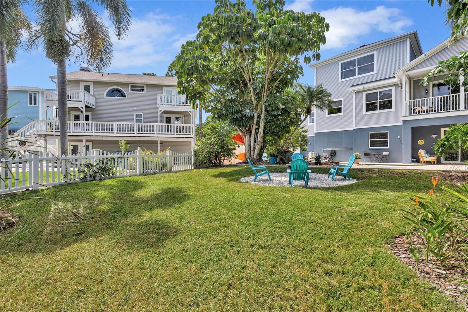 ST JOSEPH SOUND ESTATES - Residential