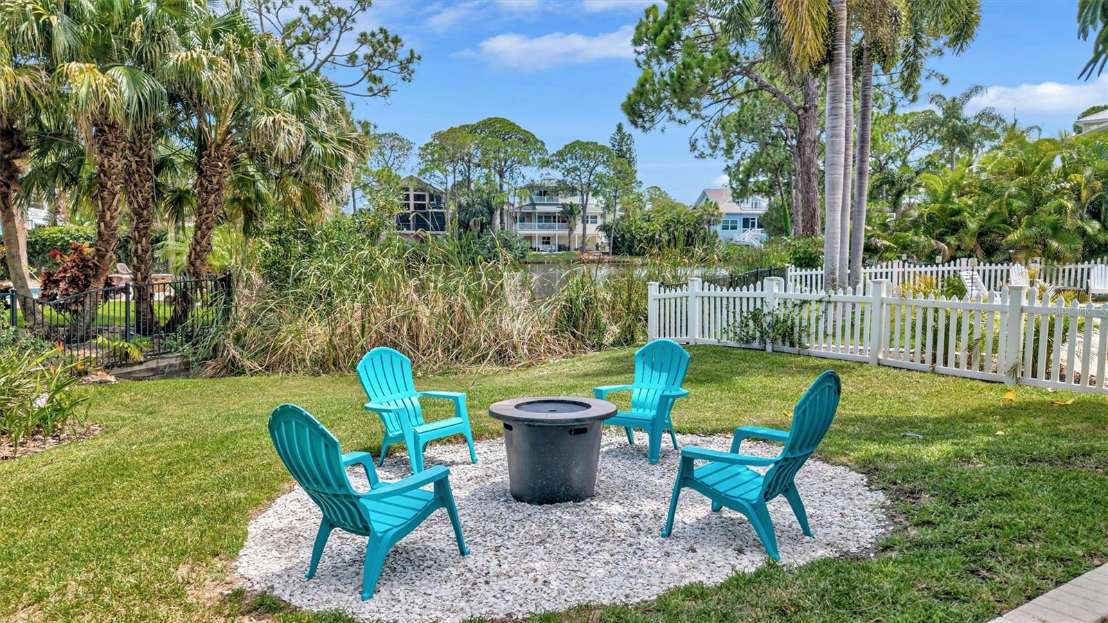ST JOSEPH SOUND ESTATES - Residential