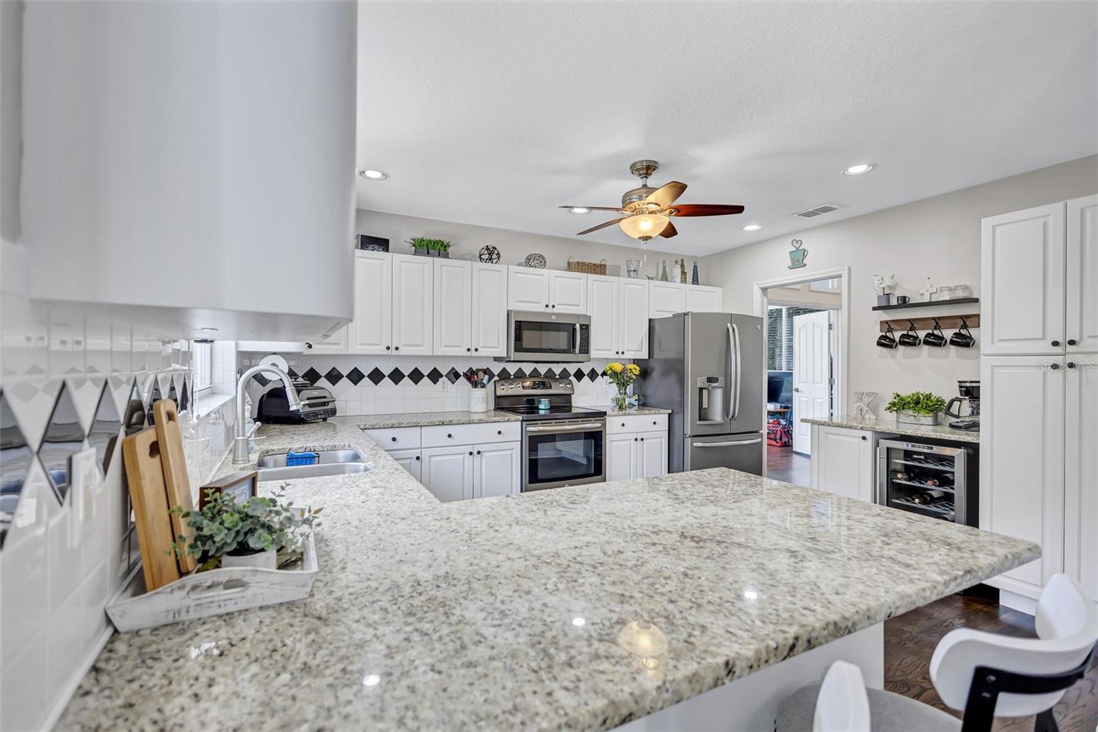 ST JOSEPH SOUND ESTATES - Residential