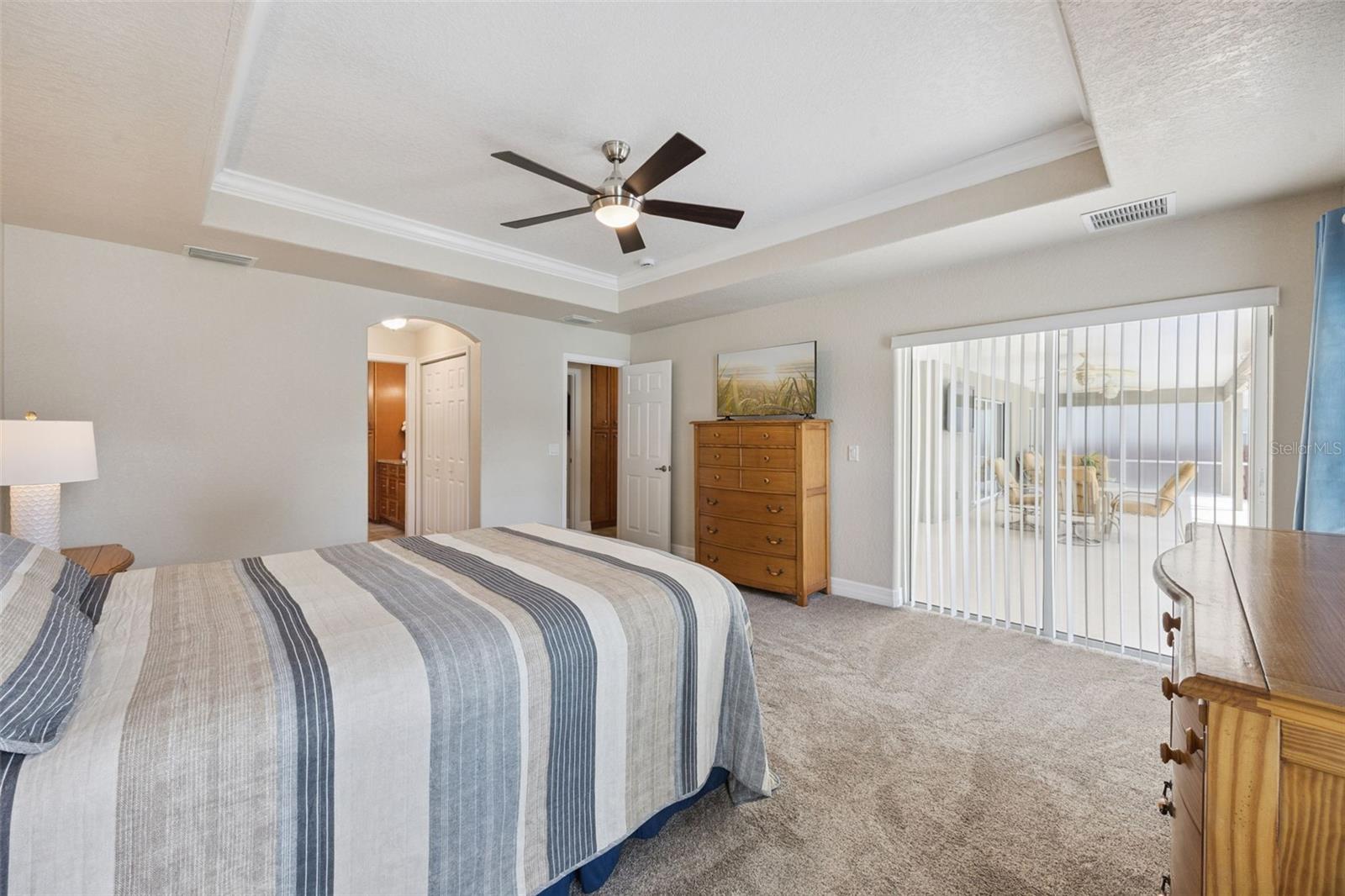 LAKE MILLS SHORES - Residential