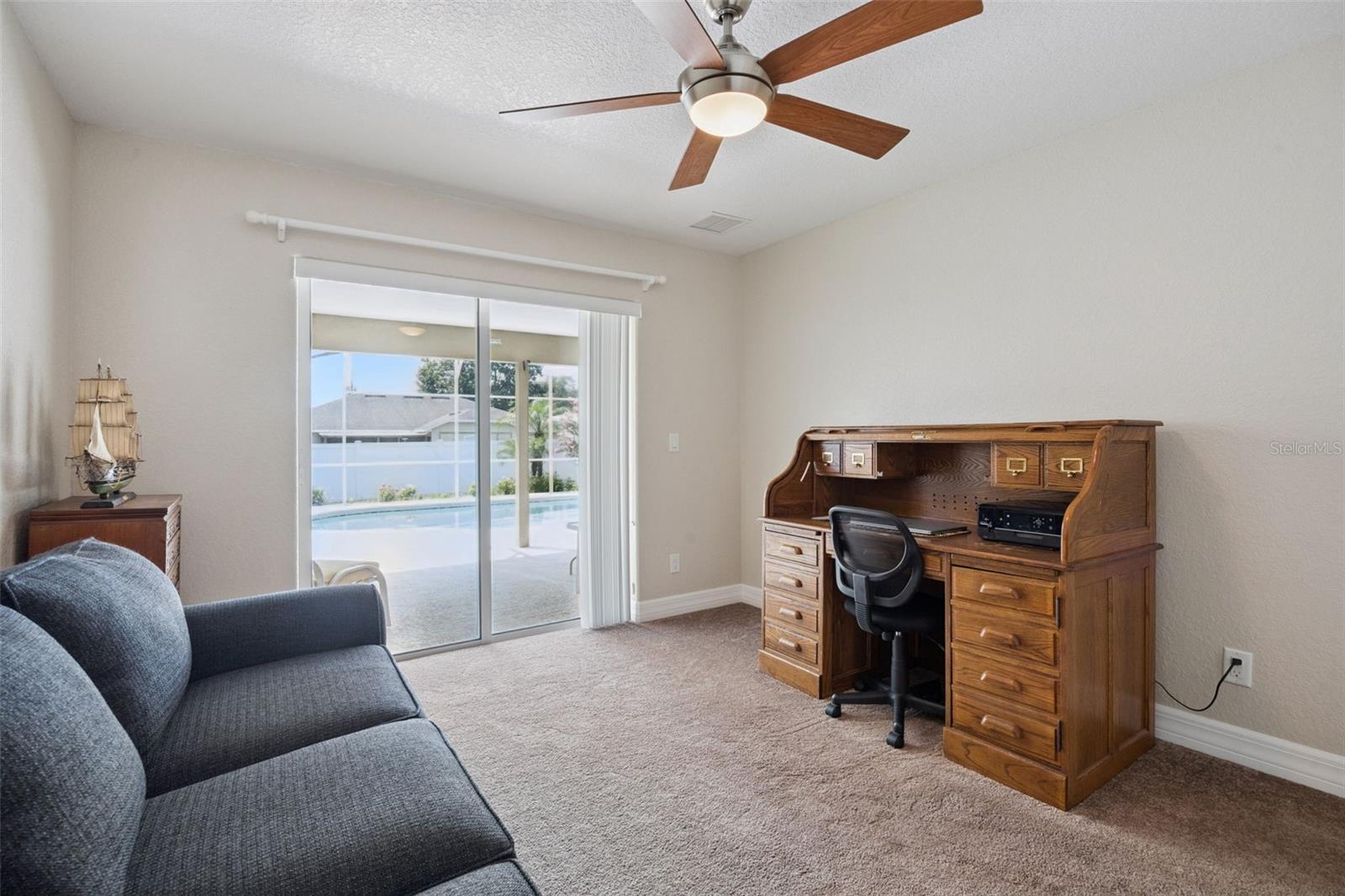 LAKE MILLS SHORES - Residential