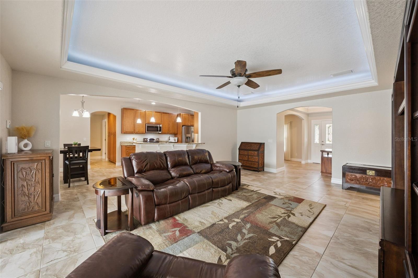 LAKE MILLS SHORES - Residential