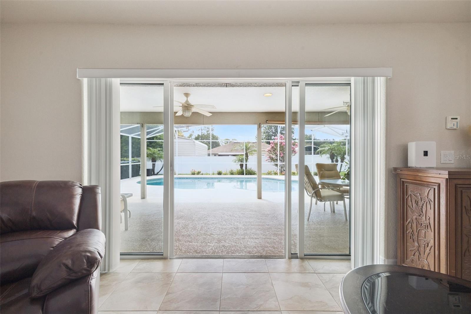 LAKE MILLS SHORES - Residential