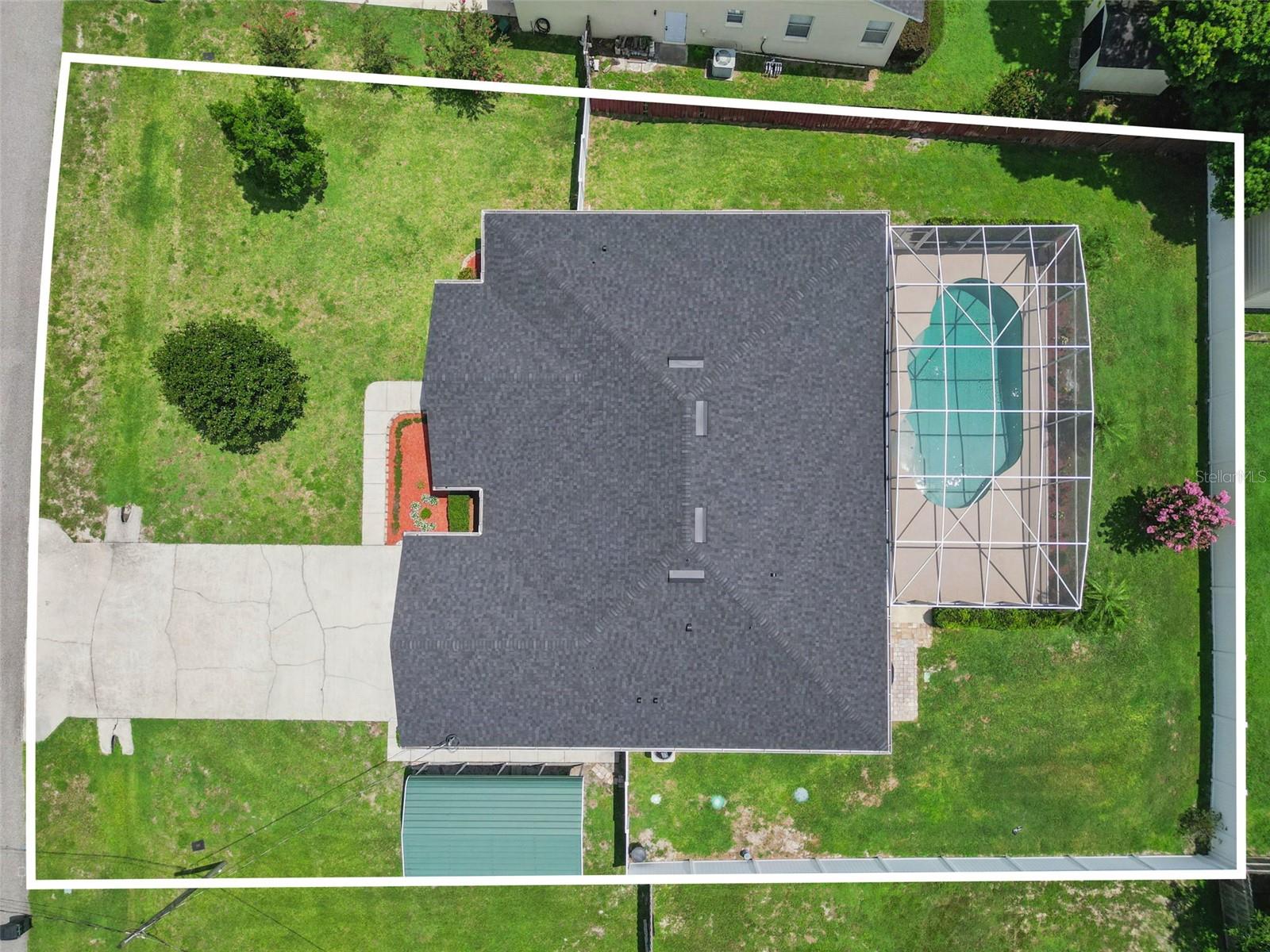 LAKE MILLS SHORES - Residential