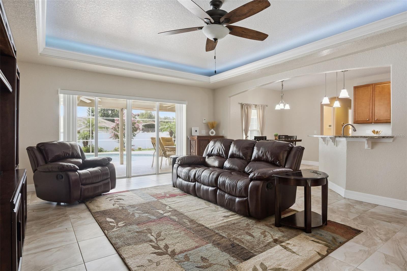 LAKE MILLS SHORES - Residential