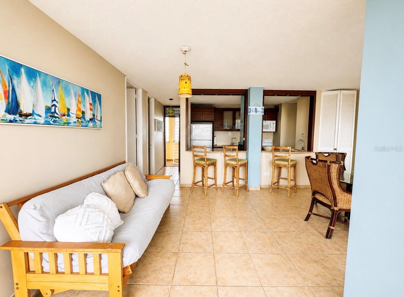 PLAYA AZUL - Residential Lease