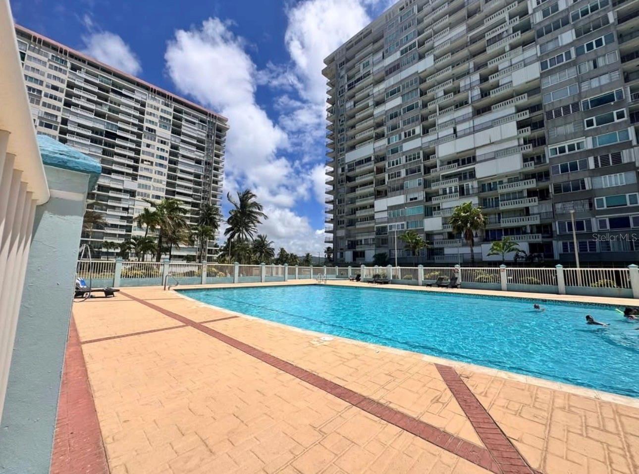 PLAYA AZUL - Residential Lease