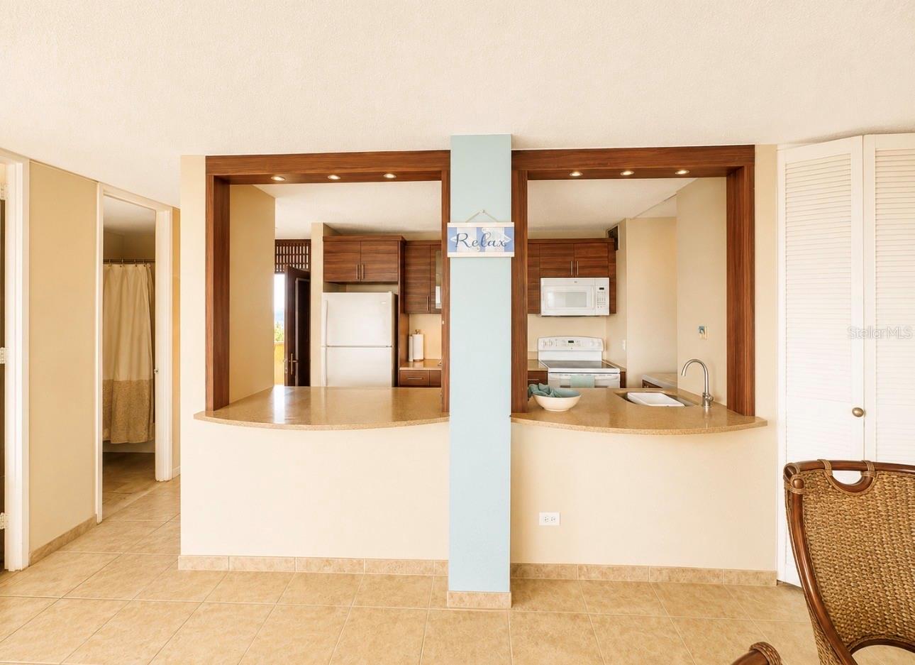 PLAYA AZUL - Residential Lease
