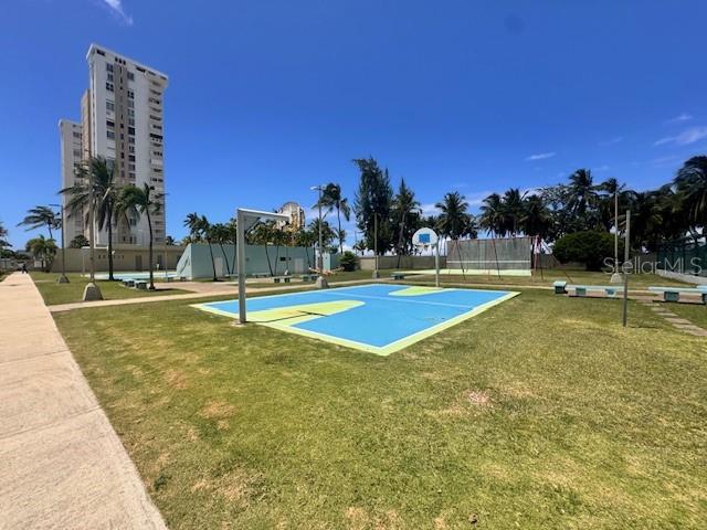 PLAYA AZUL - Residential Lease