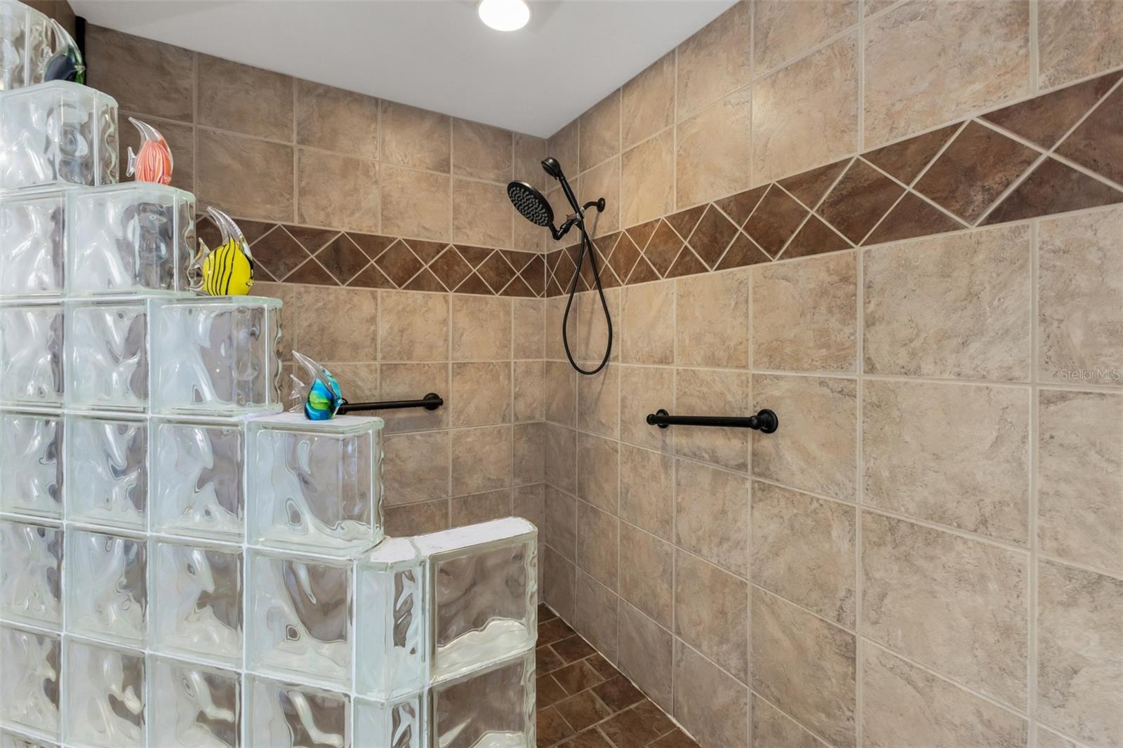 PUNTA GORDA - Residential