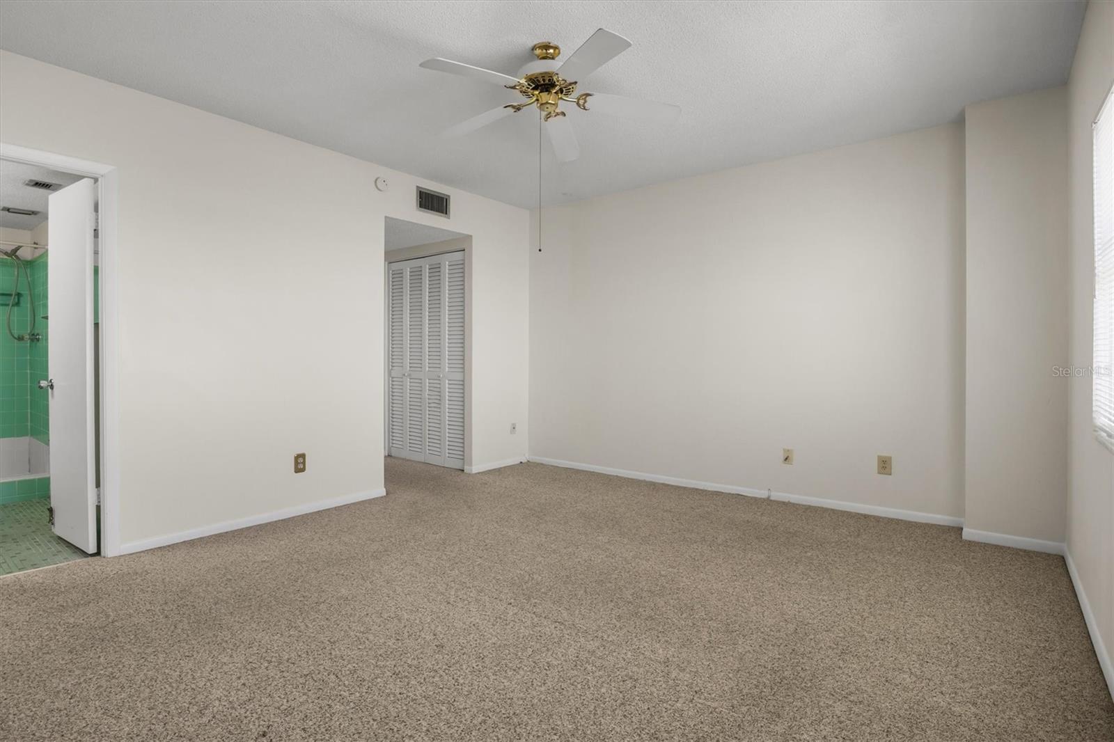 FOUNTAINHEAD CONDOS - Residential