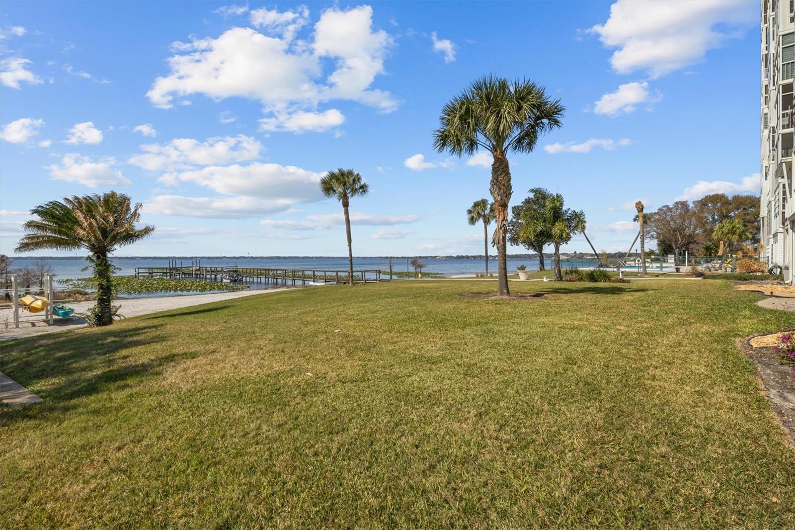 FOUNTAINHEAD CONDOS - Residential