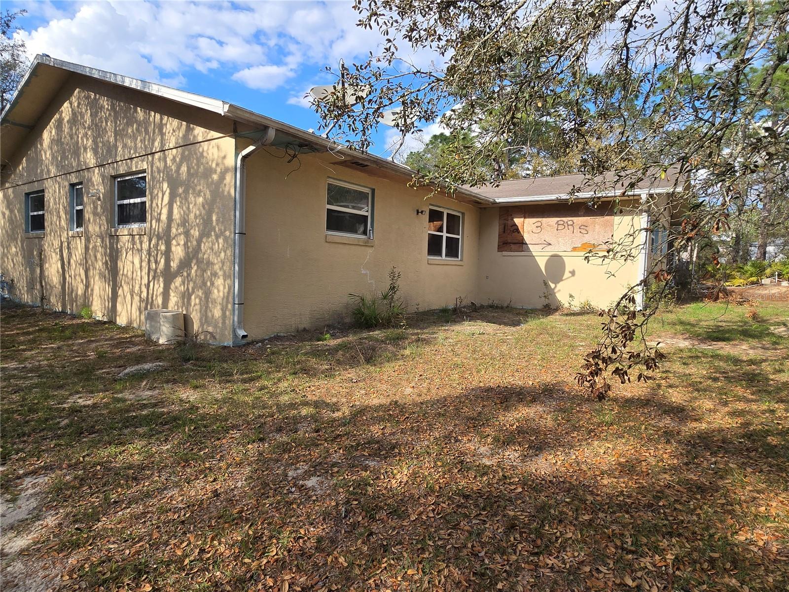 LEISURE ACRES - Residential
