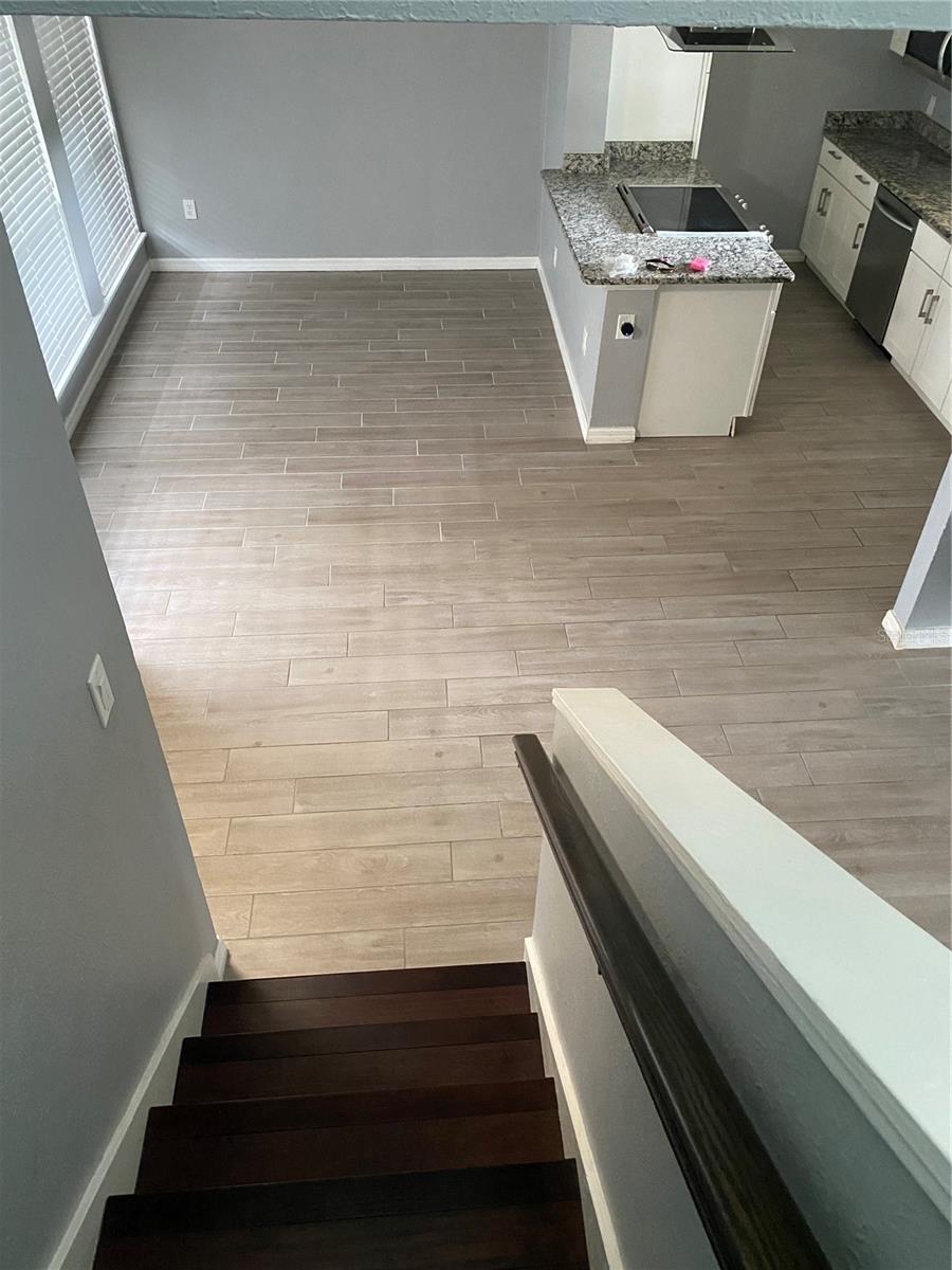 HIDDEN HOLLOW CONDO - Residential