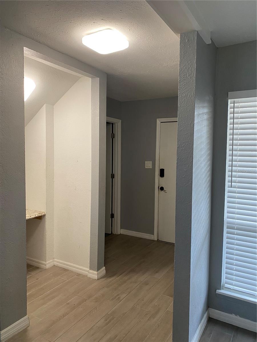 HIDDEN HOLLOW CONDO - Residential