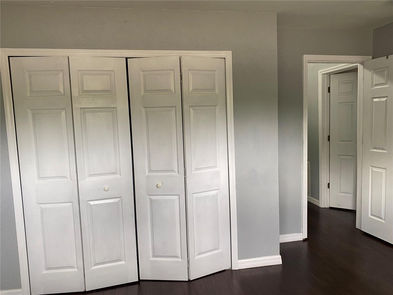 HIDDEN HOLLOW CONDO - Residential