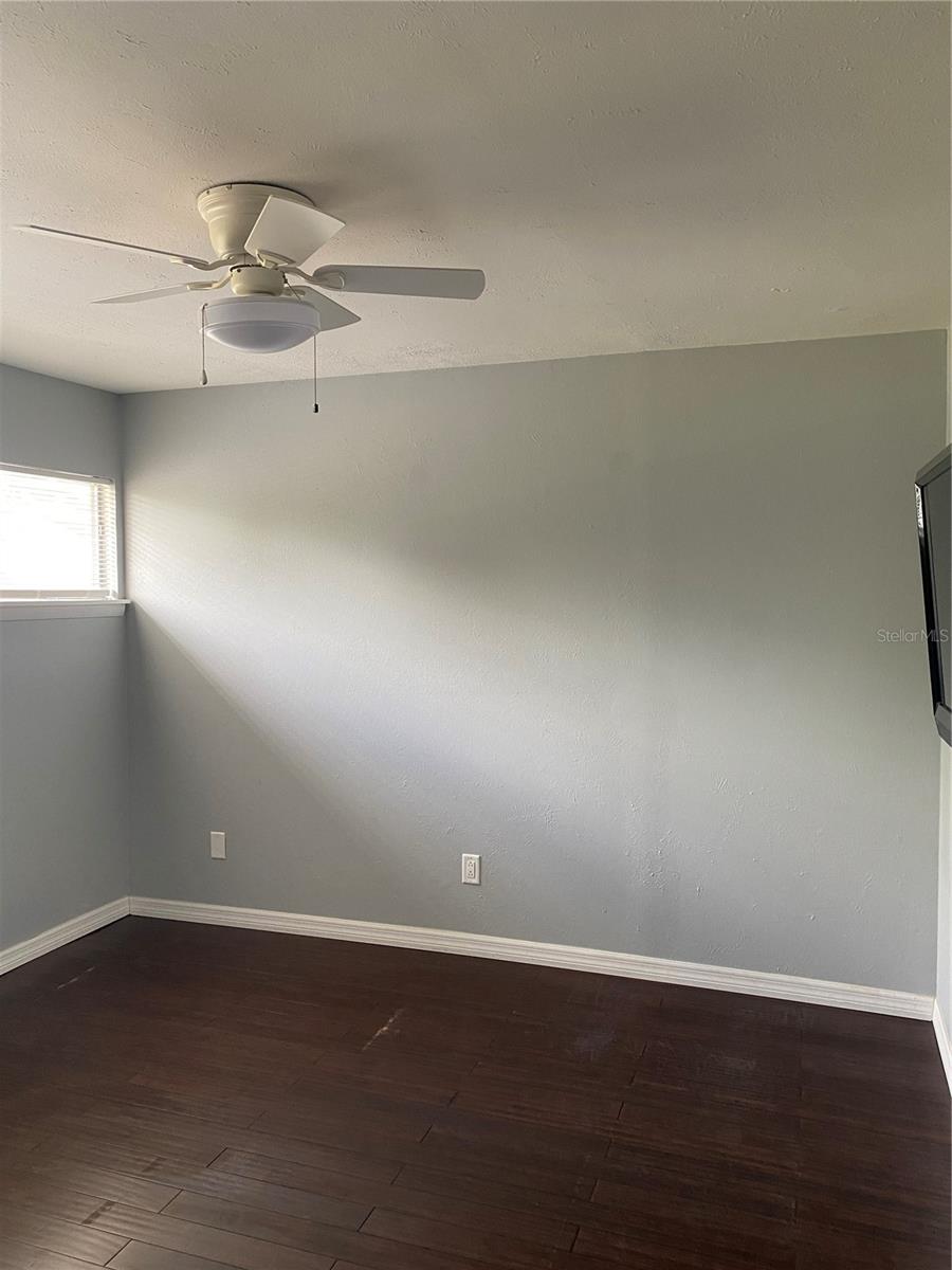HIDDEN HOLLOW CONDO - Residential