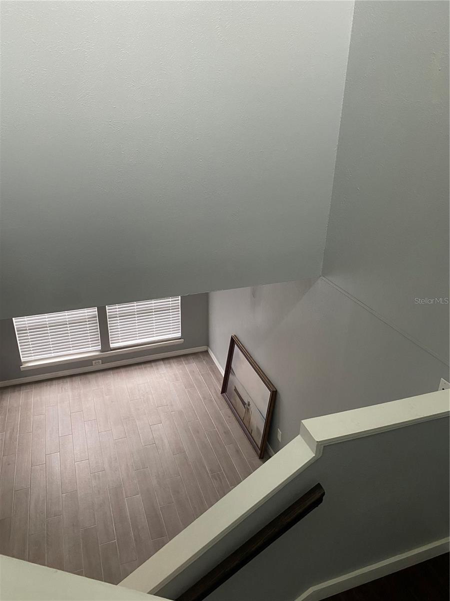 HIDDEN HOLLOW CONDO - Residential