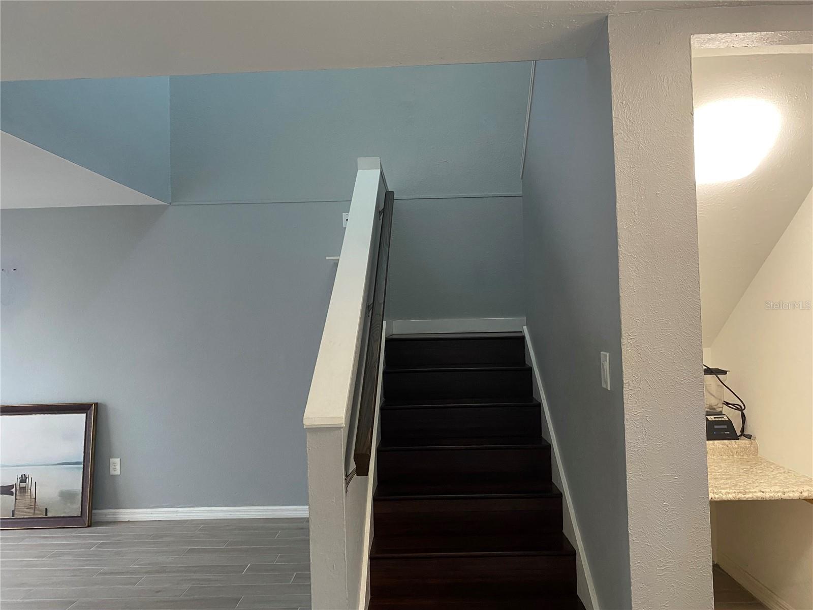 HIDDEN HOLLOW CONDO - Residential