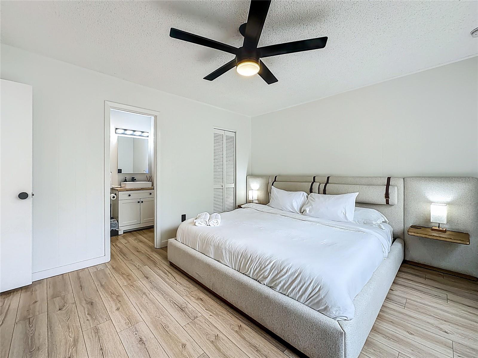 RAVENWOOD - Residential