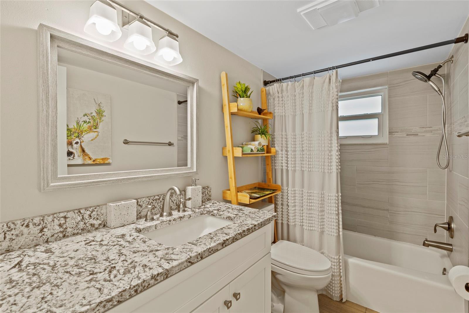 PALM-AIRE AT SARASOTA 7-B - Residential