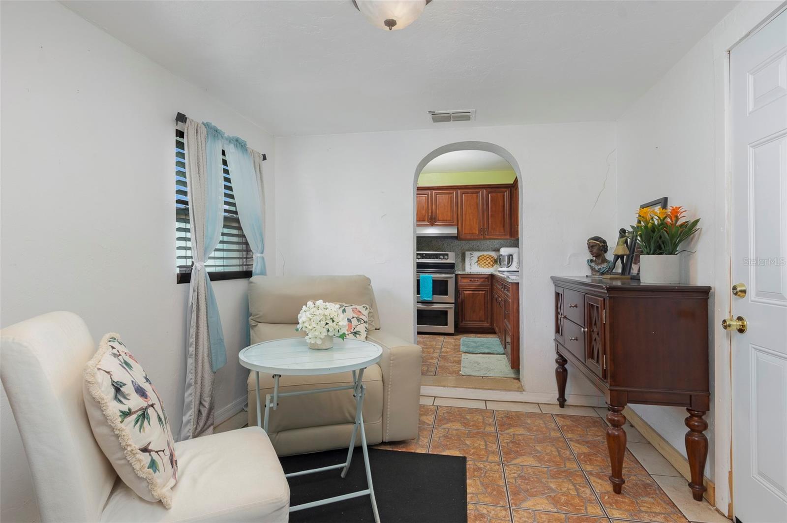 CENTRAL AVE HOMES 1ST ADD - Residential