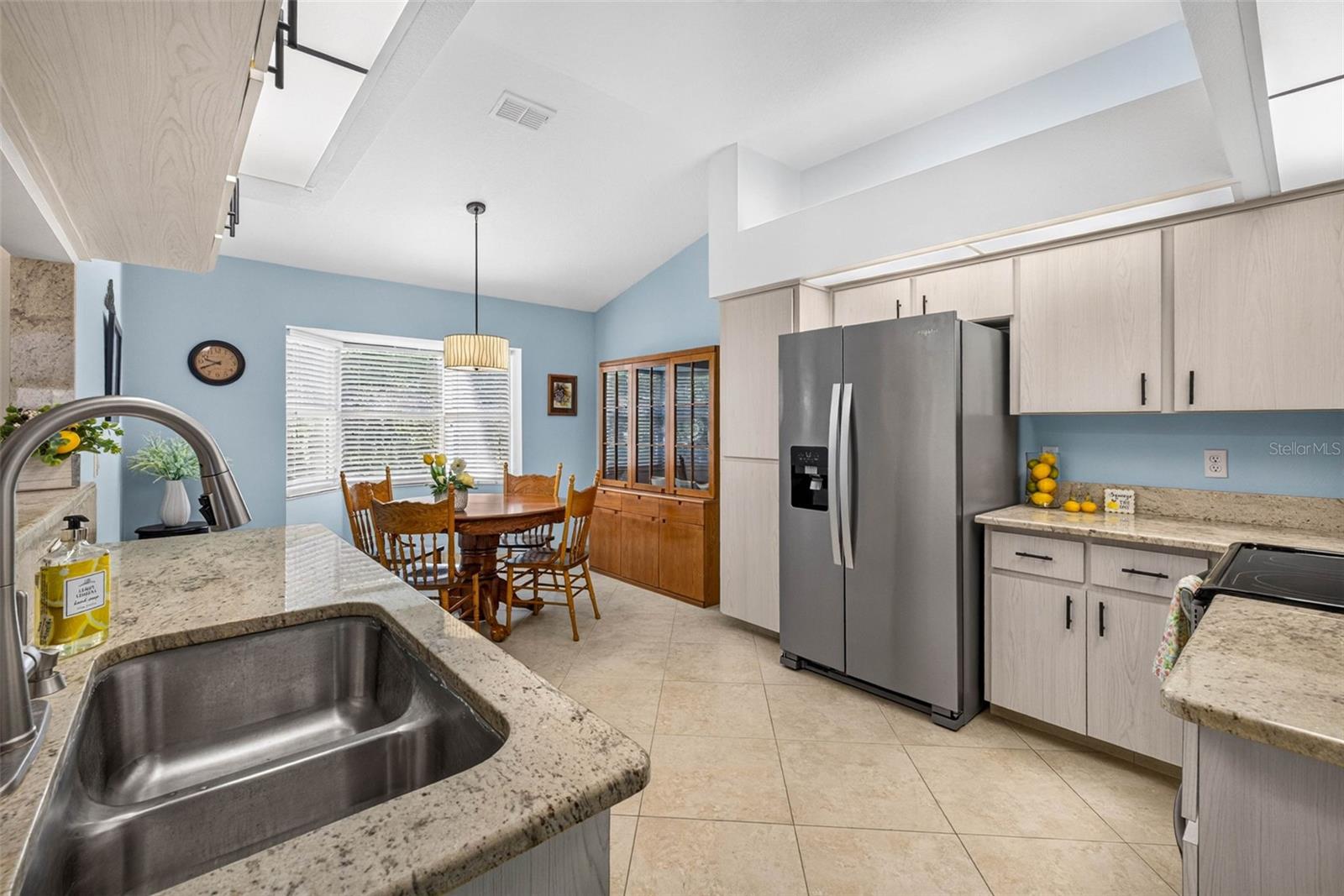 VILLA DEL RIO UNIT 3 - Residential