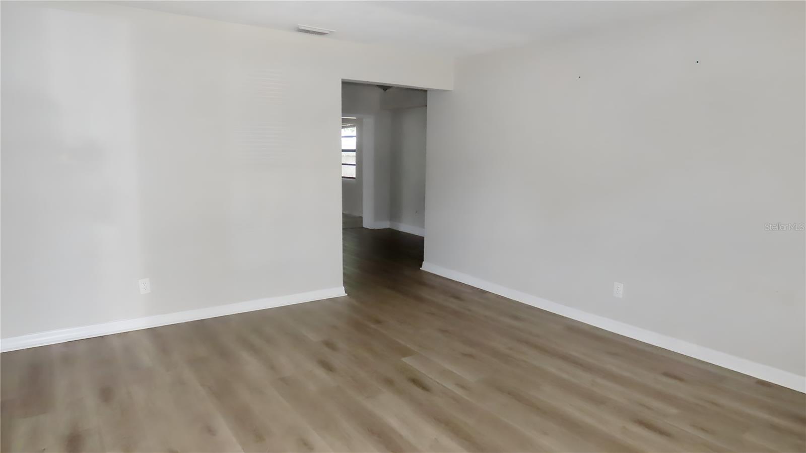 DON-ART ESTATES - Residential