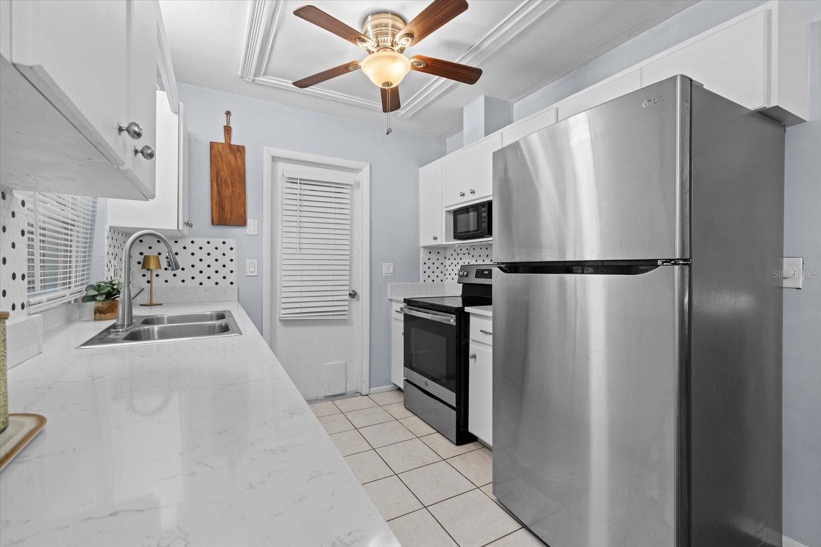 RIVER ISLES - Residential