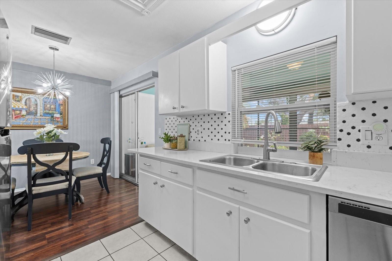 RIVER ISLES - Residential