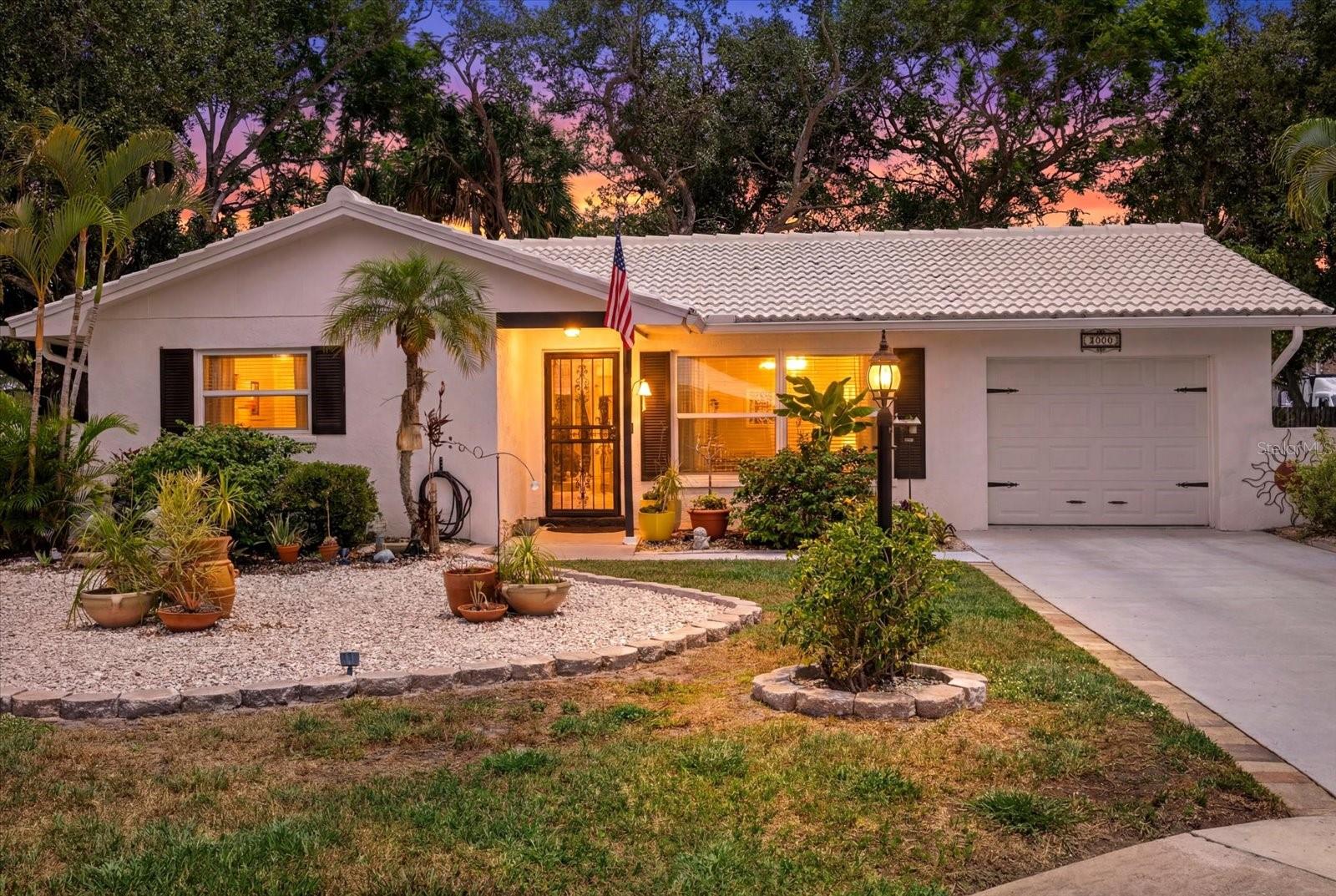 RIVER ISLES - Residential