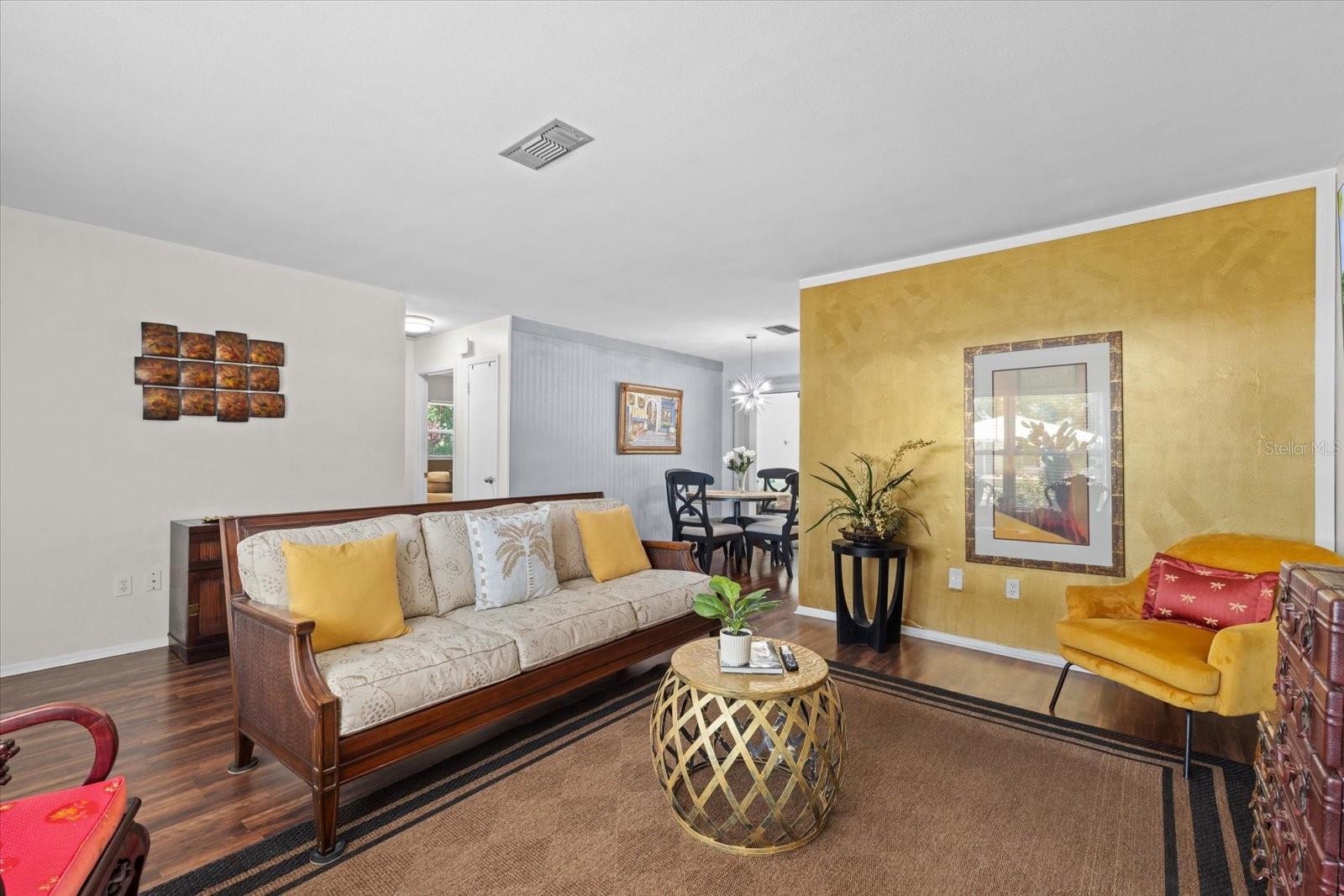 RIVER ISLES - Residential