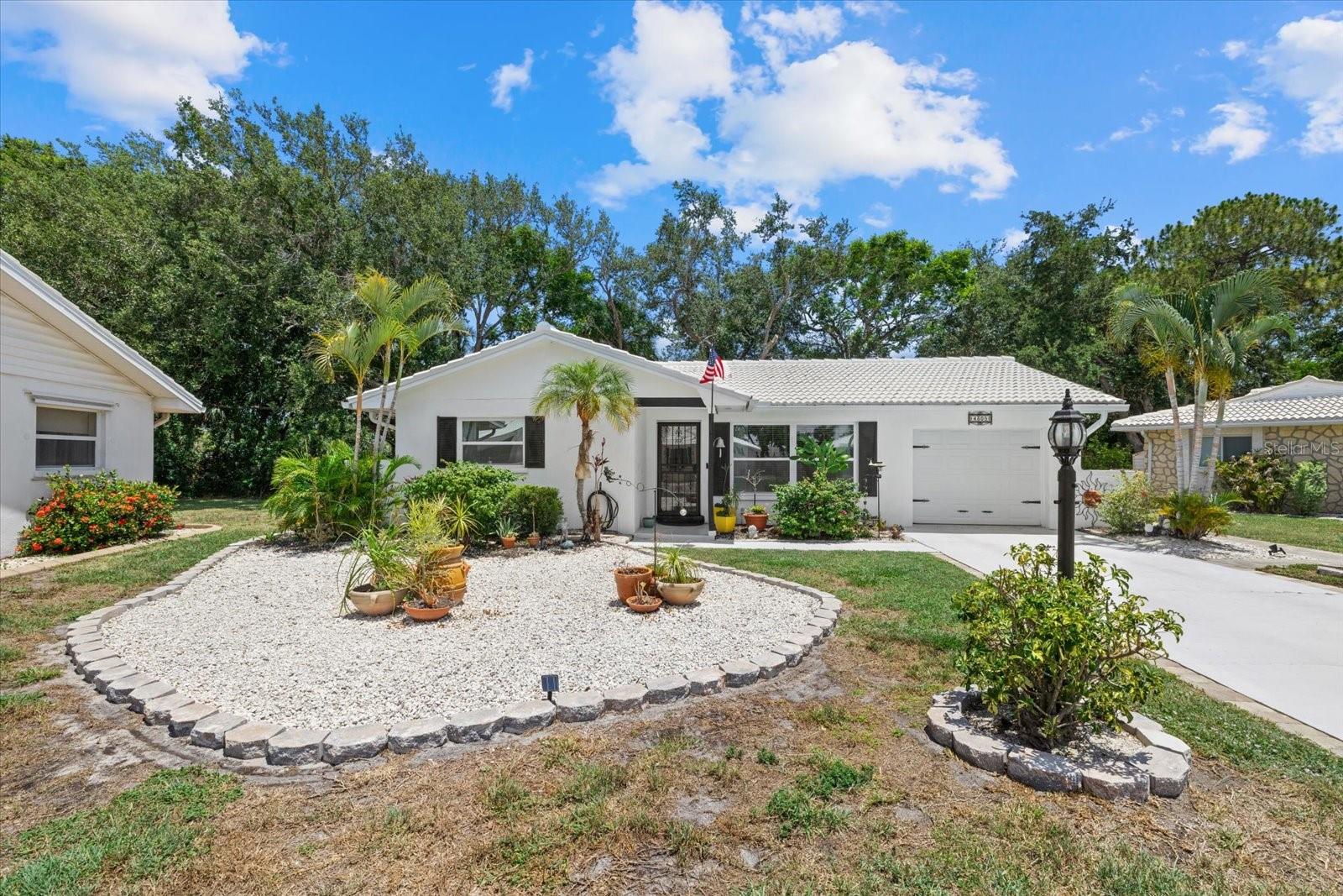 RIVER ISLES - Residential