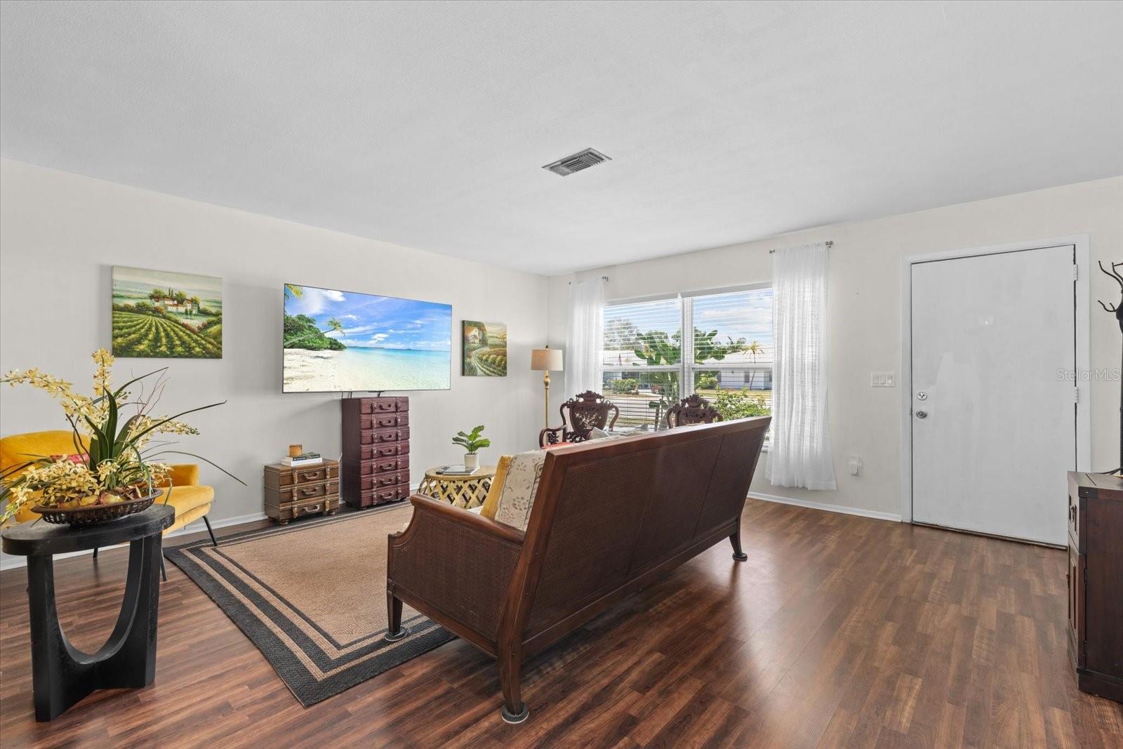 RIVER ISLES - Residential