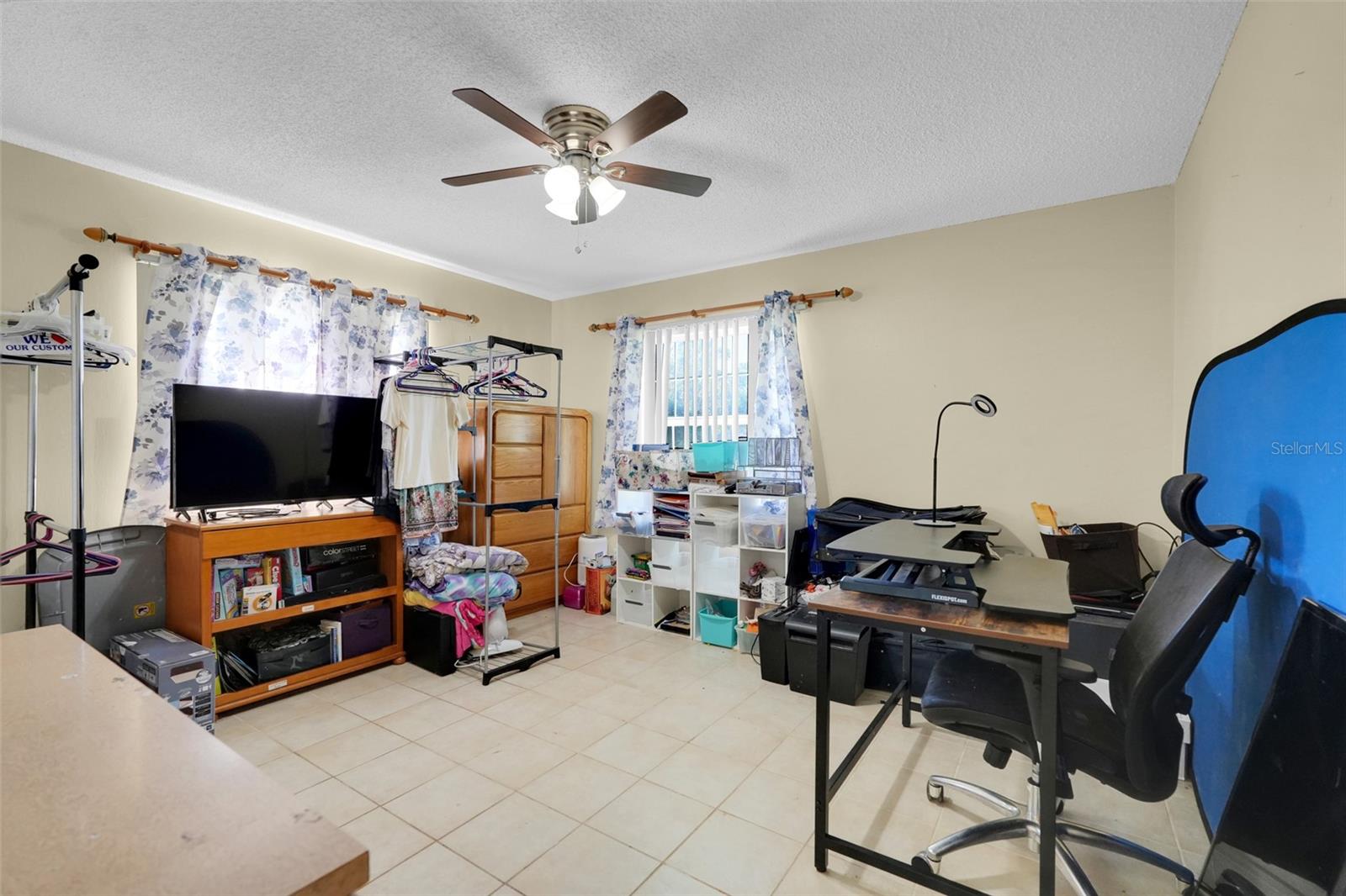 EASTBROOK SUB UNIT 07 - Residential