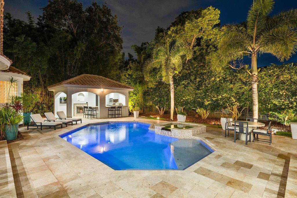 MAITLAND SHORES - Residential
