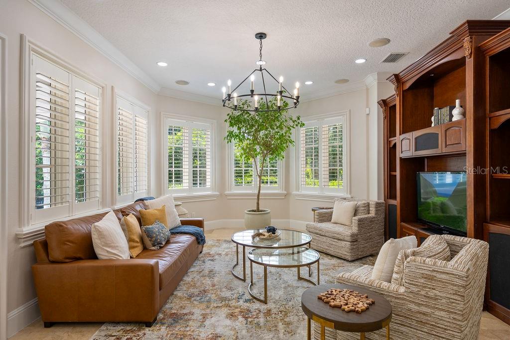 MAITLAND SHORES - Residential