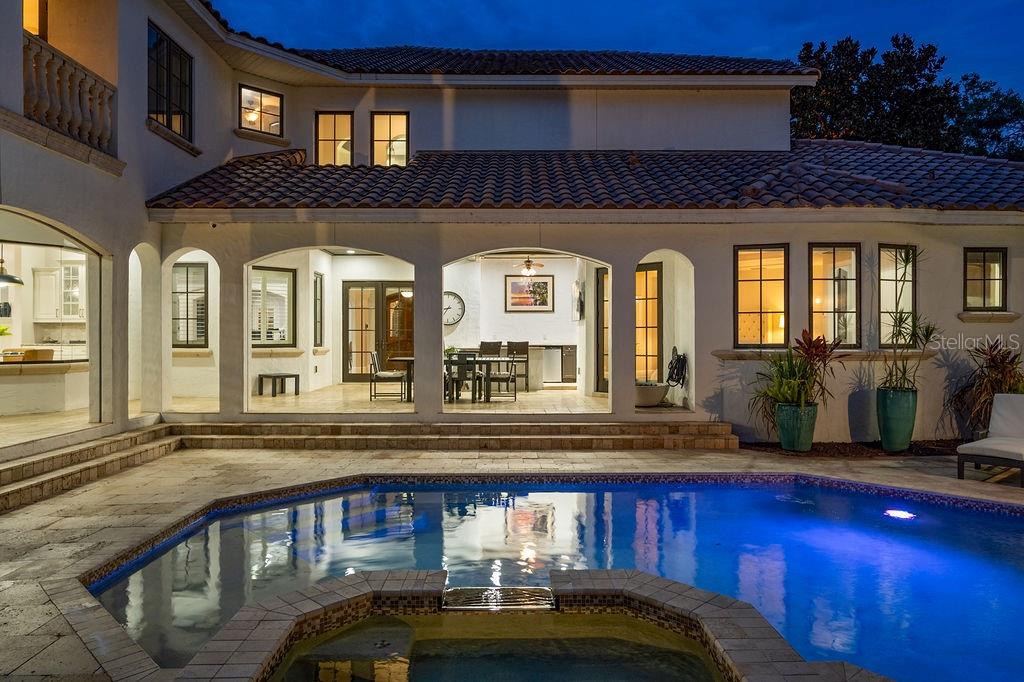MAITLAND SHORES - Residential