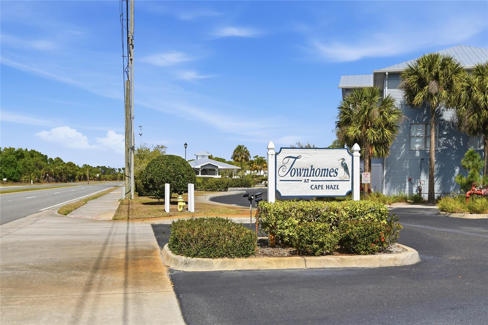 TOWNHOMES/CAPE HAZE - Residential