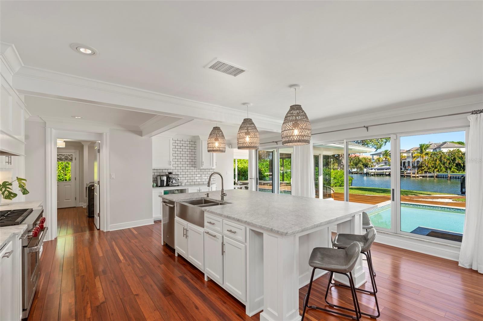 HARBOR ACRES - Residential
