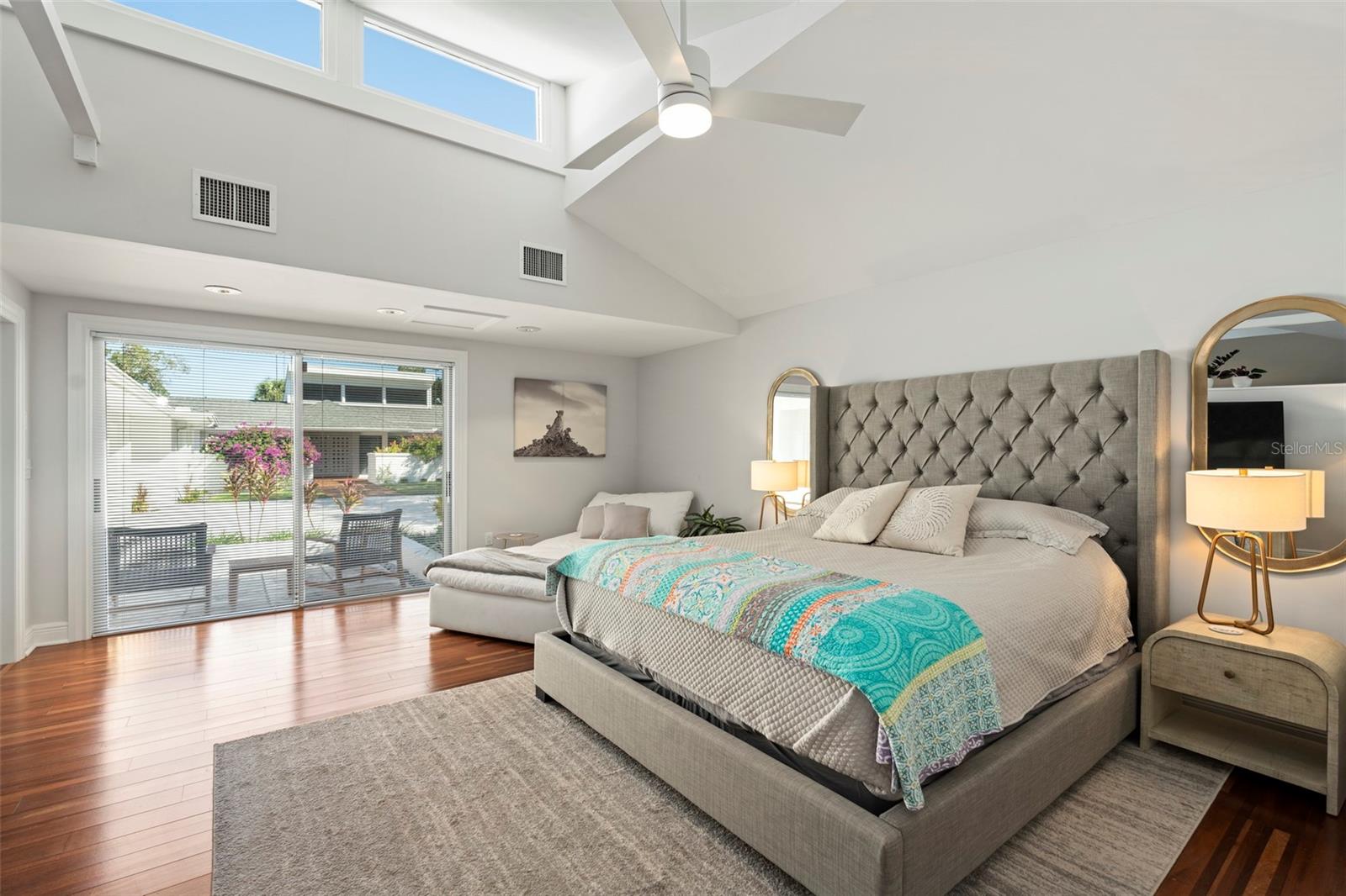 HARBOR ACRES - Residential