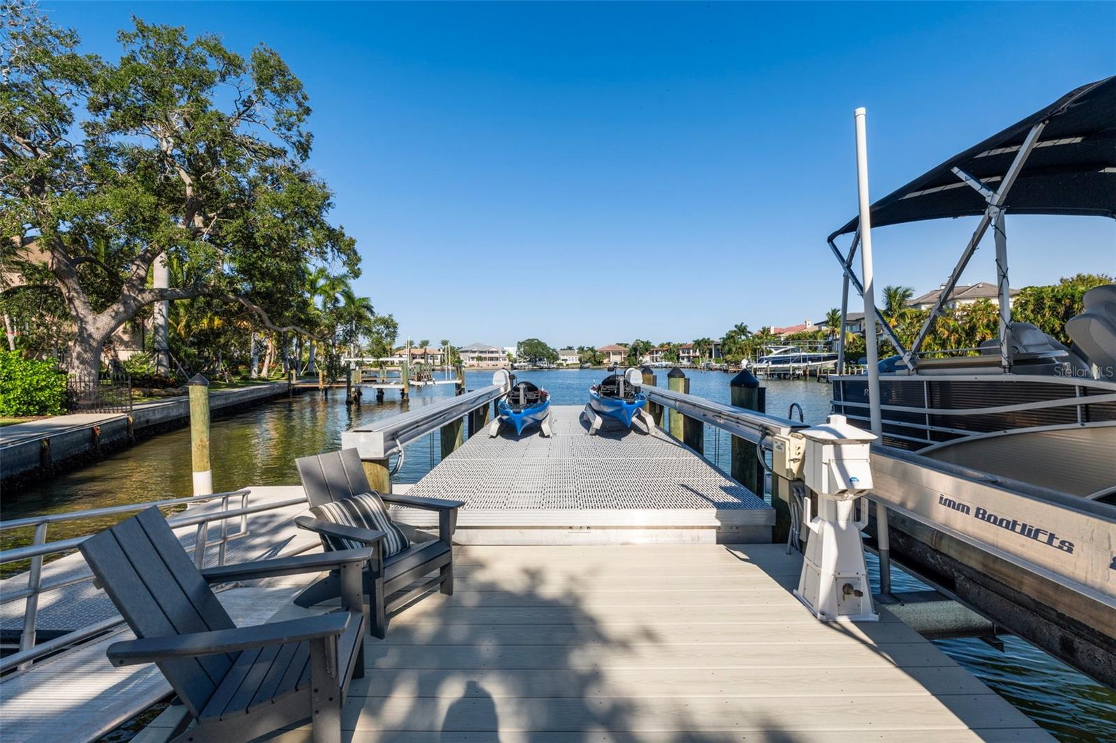 HARBOR ACRES - Residential