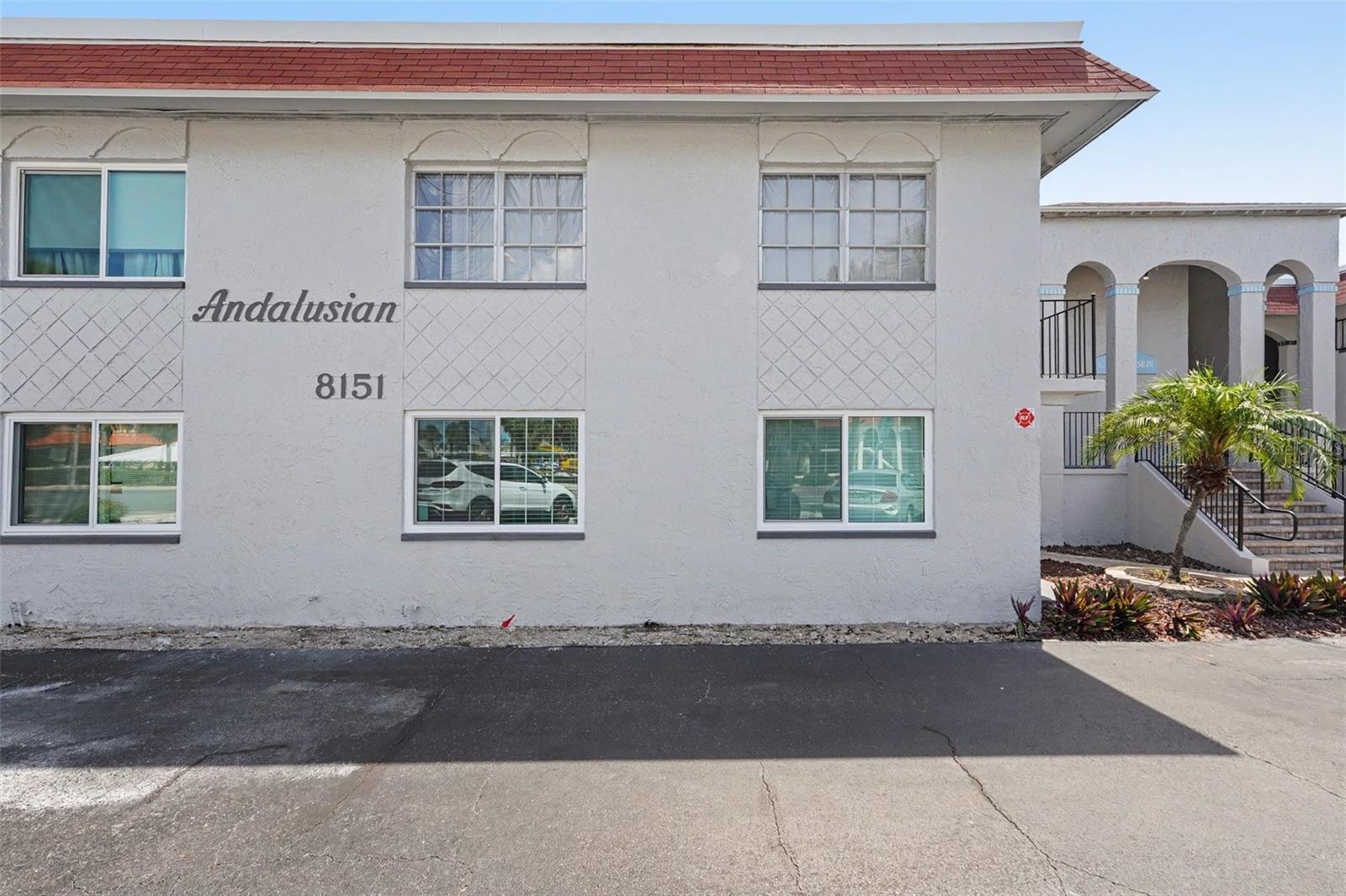 ANDALUSIAN CONDO - Residential